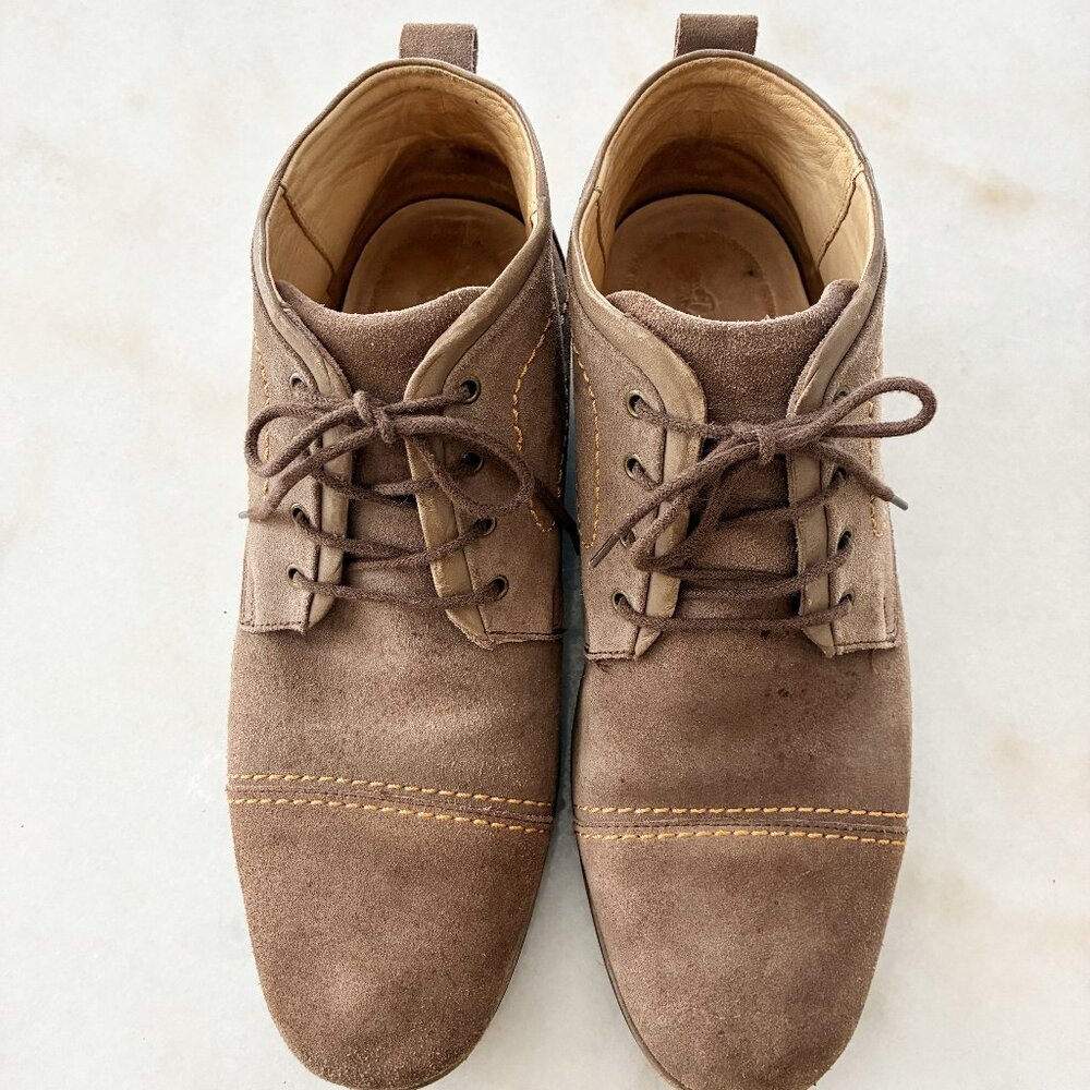 Anatomic & Co. Men's Light Brown Suede Chukka Boots Size 11